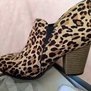 Dr. Scholl's Leopard Print Heeled Boots
